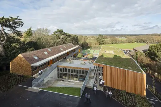 Hilden Grange English School Buildings