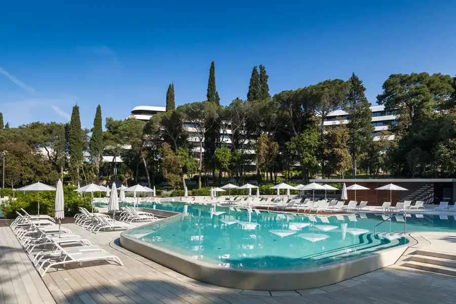 Rovinj Hotel Swimming Pool 3