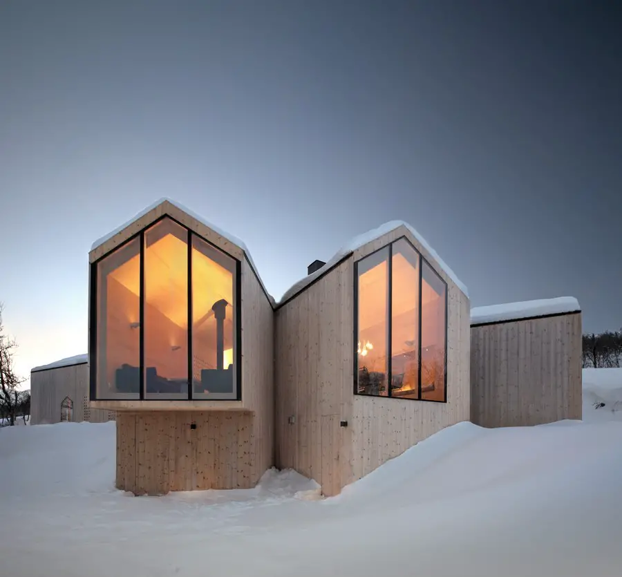 Split View Mountain Lodge Norwegian Architecture News