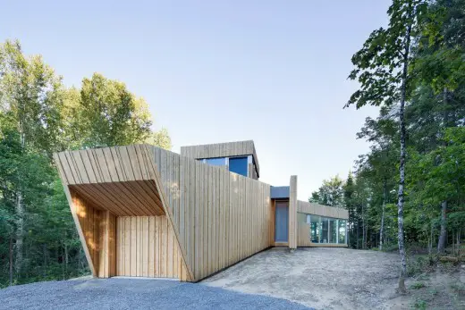 House on Lac Grenier 