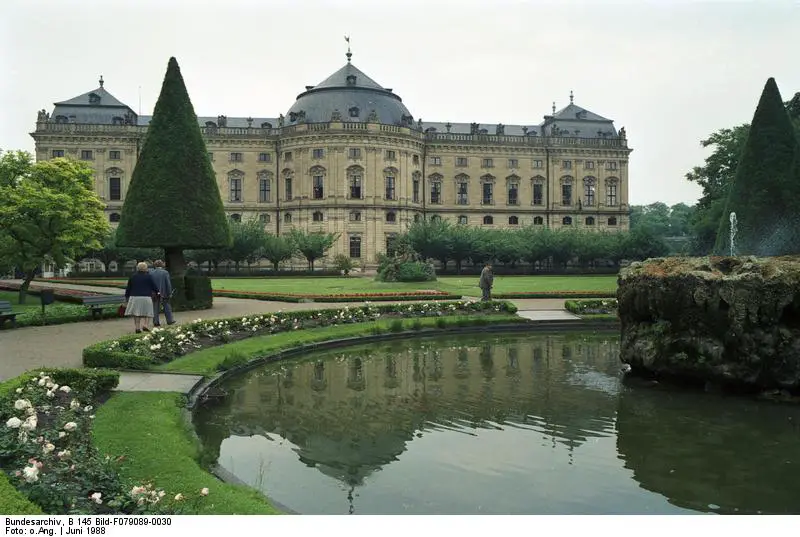 Reflecting pool and court gardens of Würzburg Residence