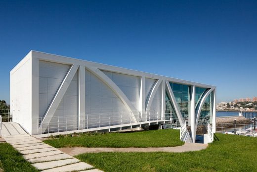 Building in Nova de Gaia, Portugal