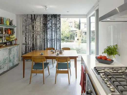 Garden House in Toronto, Ontario