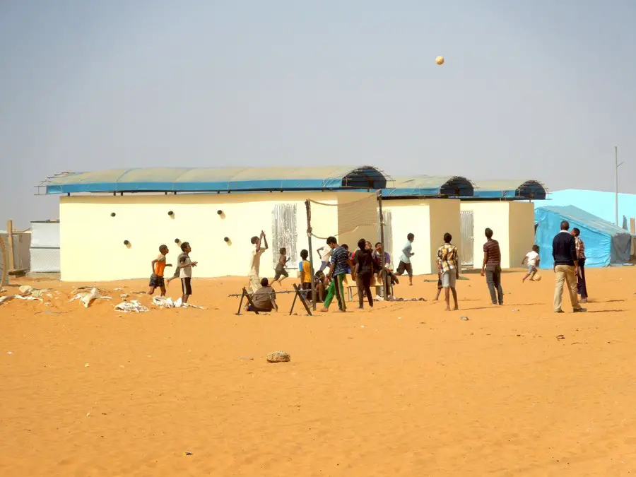 60 Sandbags Classrooms in Mauritania