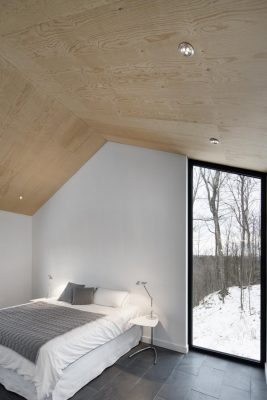 Quebec property design by Naturehumaine architects