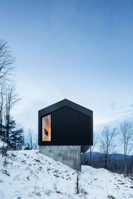 Bolton Residence in Quebec