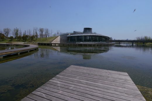 Yuan Xiang Lake Waterfront Restaurant