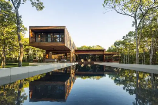 Contemporary Residence in Southampton, Suffolk County