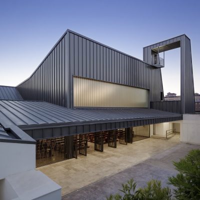 La Ascension del Señor Church by AGi architects