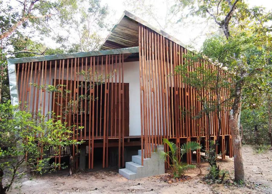 Tmat Boey Eco-lodges Cambodia building