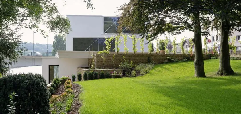 Alice Hartmann Winery, Luxembourg Building