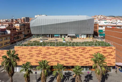 Fondo Building in Santa Coloma de Gramenet