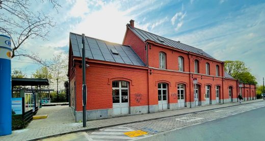 Station Ukkel-Stalle Gebouw