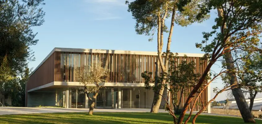 Jerusalem Architecture Tours: Walking Guides