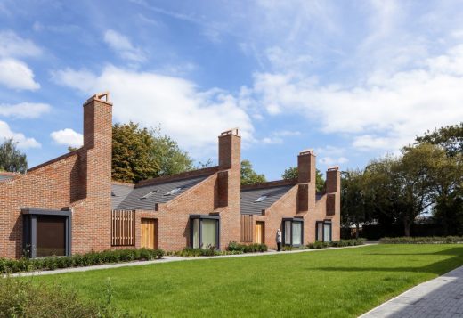 Courtyard Houses in Barking