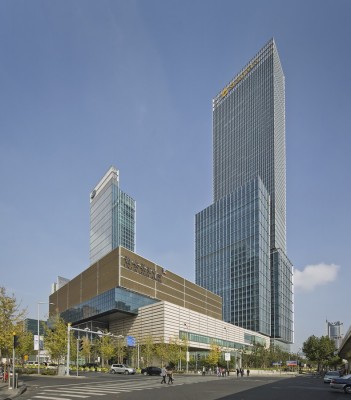 Jing An Kerry Centre