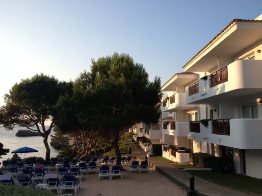 Cala d'Or waterfront apartments