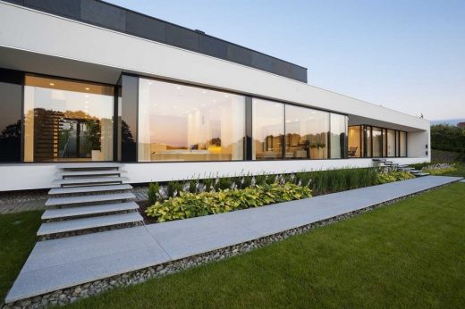 Polish home design by Mobius Architekci Przemek Olczyks
