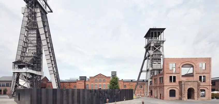The Labyrinth: Limburg Public Structural Sculpture