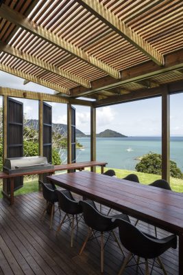 Castle Rock Beach House in Whangarei Heads