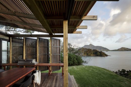 Castle Rock Beach House in Whangarei Heads