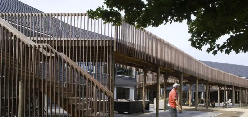 Zig Zag Building in Nieuwveen