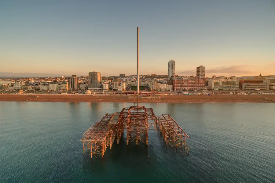 Brighton i360 tower photo