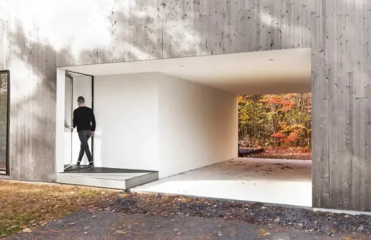 Terrebonne House in Québec property