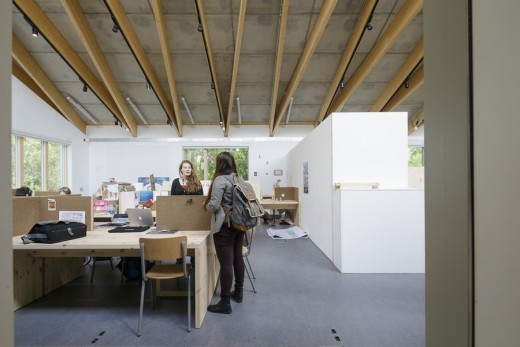 Studio and Exhibition Building by Penoyre & Prasad 