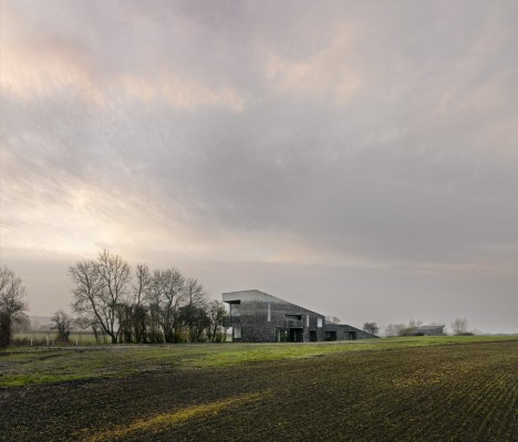 Flint House, Waddesdon