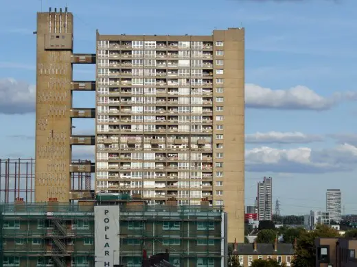 Balfron Tower London by Goldfinger