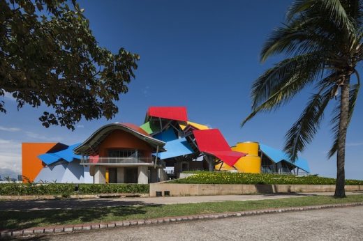 Biomuseo Panama design by architect Frank Gehry