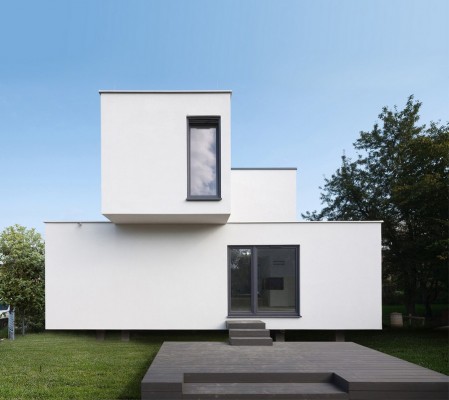 Cube-2 Box House