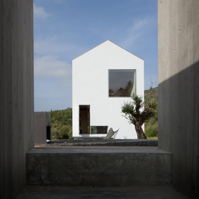 Contemporary Portuguese residence design
