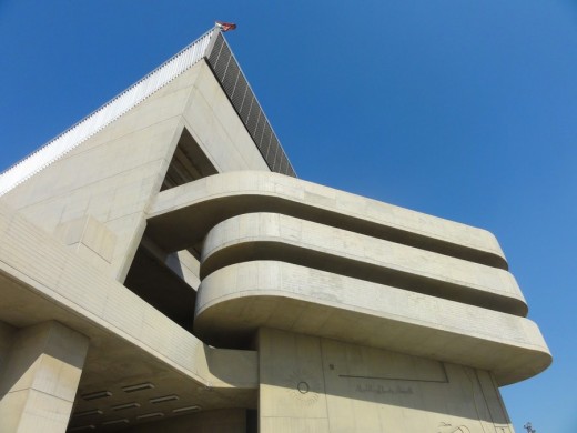 Le Corbusier: Gymnasium Building, Baghdad