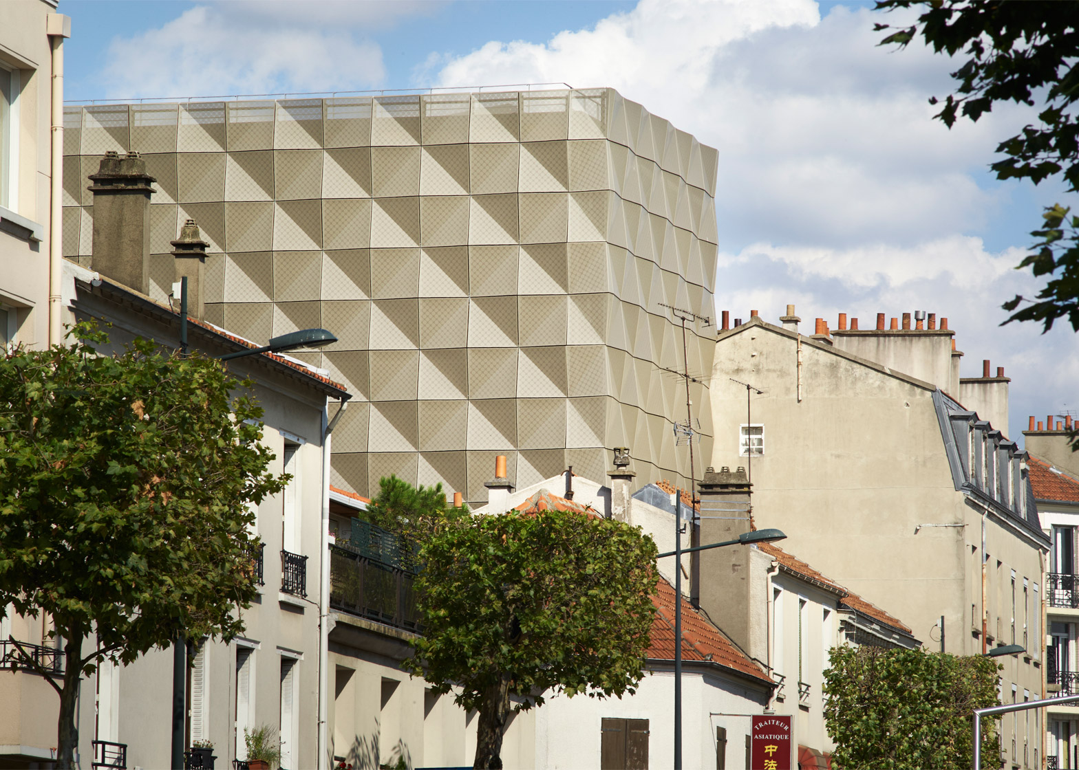 Dance School by Lankry Architectes