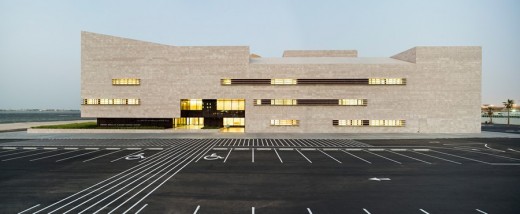 Kuwaiti Healthcare Building design by AGi architects
