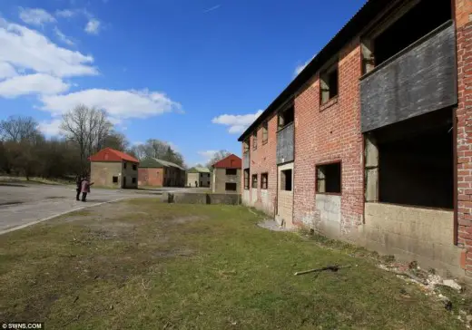 UK MOD site, housing in Imber