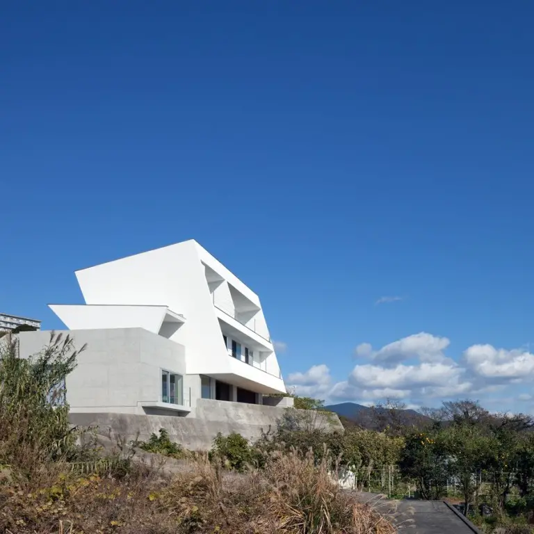 I house Sasebo City, Nagasaki earchitect