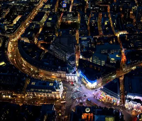 Piccadilly Circus proposal by Fletcher Priest