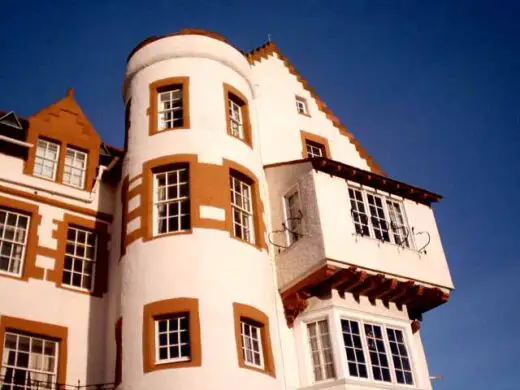 Ramsay Gardens Edinburgh by Sydney Mitchell Architect