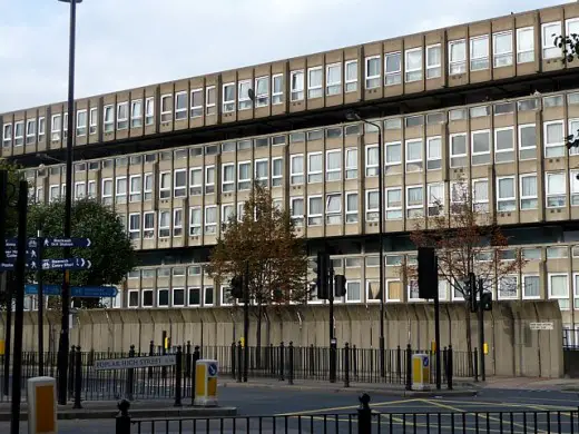 Robin Hood Gardens housing