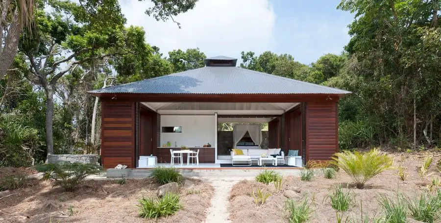 Tropical Beach House North Queensland