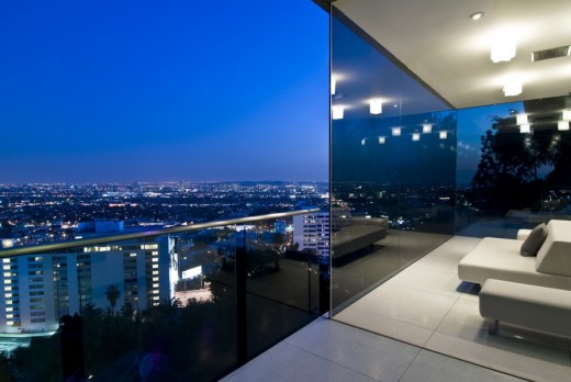 Harold Way Residence SoCal bachelor-pad