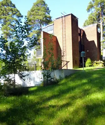 Tammisalo row houses Helsinki by Timo Penttilä