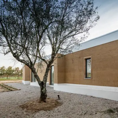 Vineyard House in Montijo