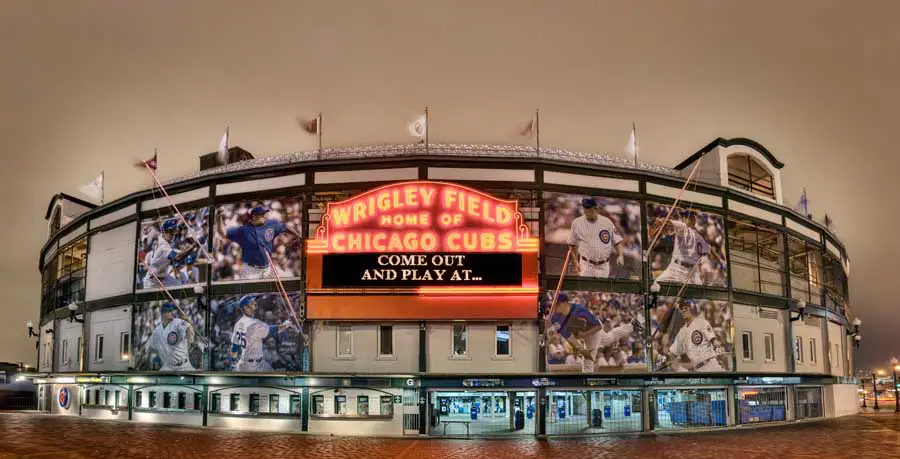 Wrigley Field Chicago building