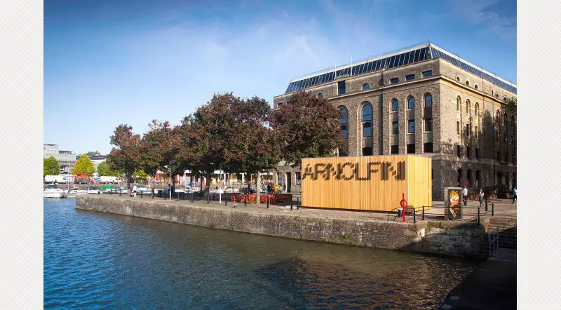 Arnolfini Bristol Building, England - e-architect