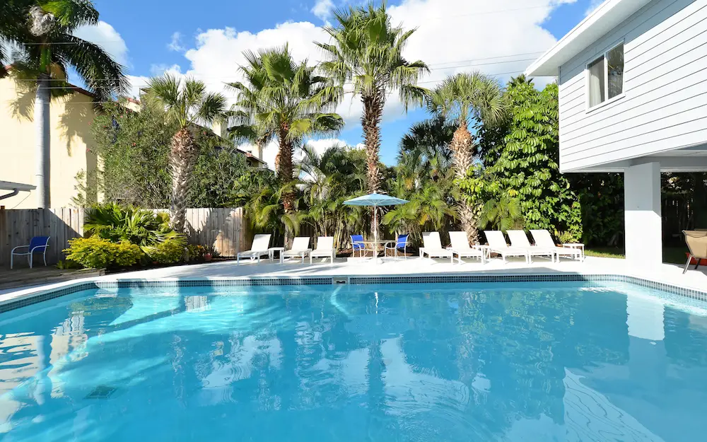 Florida Sun Coast beach vacation accommodation with pool