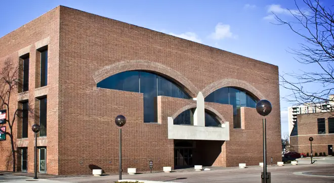 Louis Kahn Building in Fort Wayne